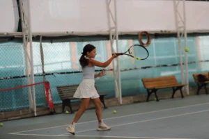 Muğla Menteşe’de Çocuklar Ve Gençler İçin Ücretsiz Tenis Eğitimi!