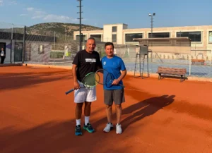 Ahmet Aras Tenis Oynayarak Günün Stresini Attı!