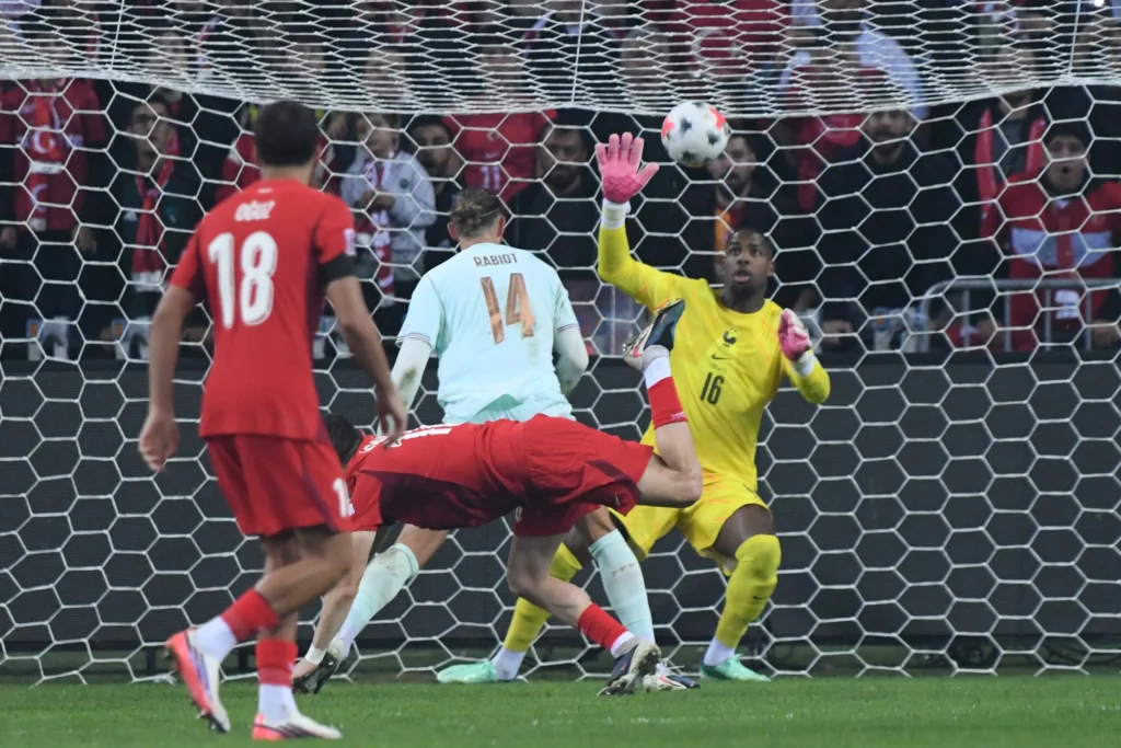 Türkiye Fransa maçı 1-0 sona erdi: Milliler mağlup