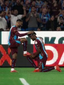 Trabzonspor-Galatasaray Maçı Dünya Basınında: Salah Gecesi